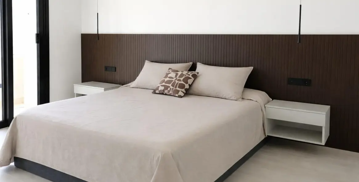 Venta de villa independiente en Riviera del Sol 27