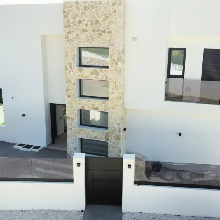 Venta de villa independiente en Riviera del Sol