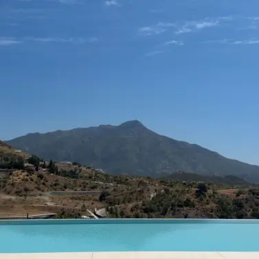 Venta de apartamento en planta baja en La Quinta