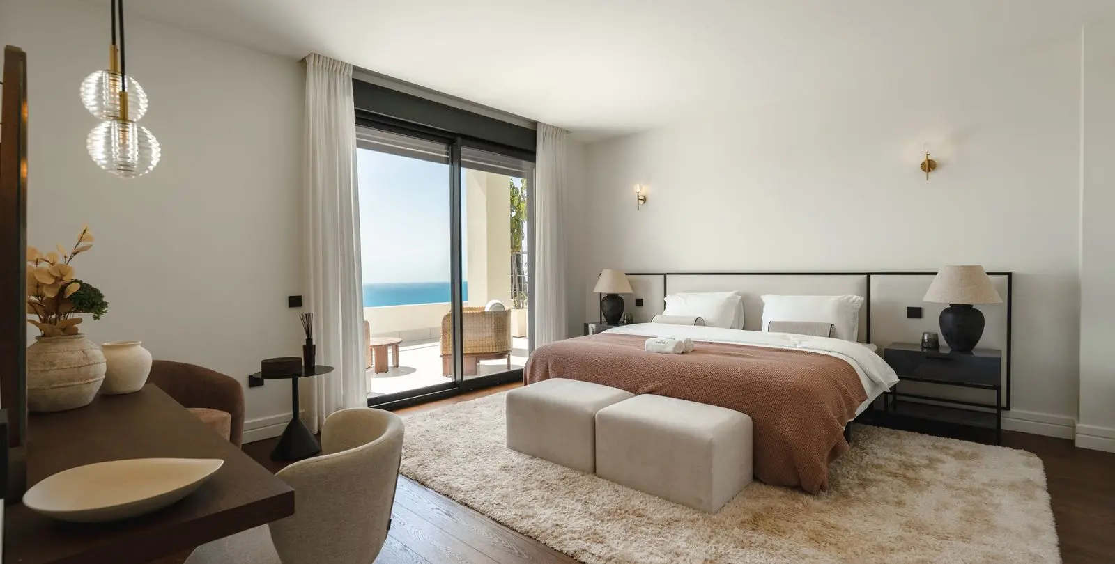 Sale of detached villa in Los Flamingos 6