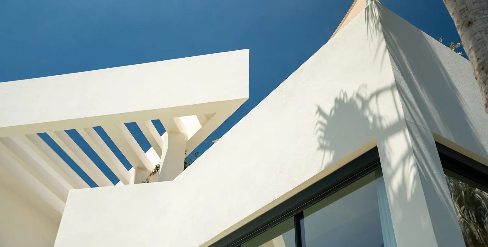 Sale of detached villa in Los Flamingos 45