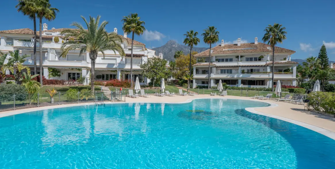 Venta de ático dúplex en The Golden Mile 38