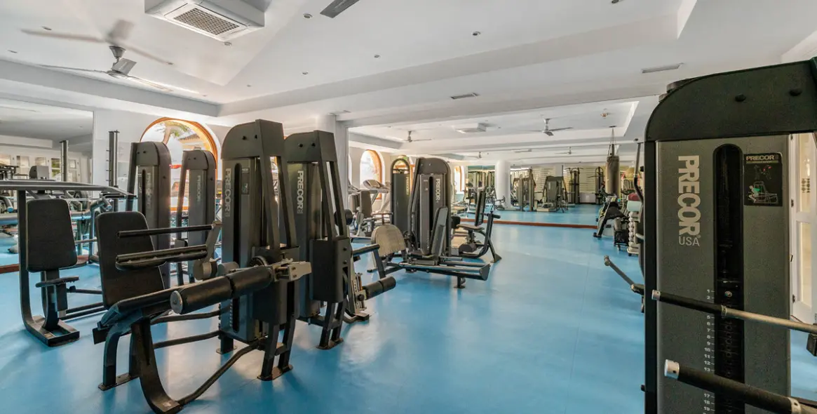 Venta de ático dúplex en The Golden Mile 53