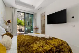 Image 52 thumb
