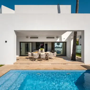 Long-term rent of detached villa in Benahavís