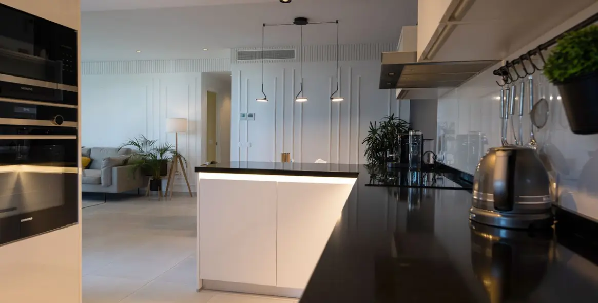 Alquiler a largo plazo de casa pareada en New Golden Mile 20