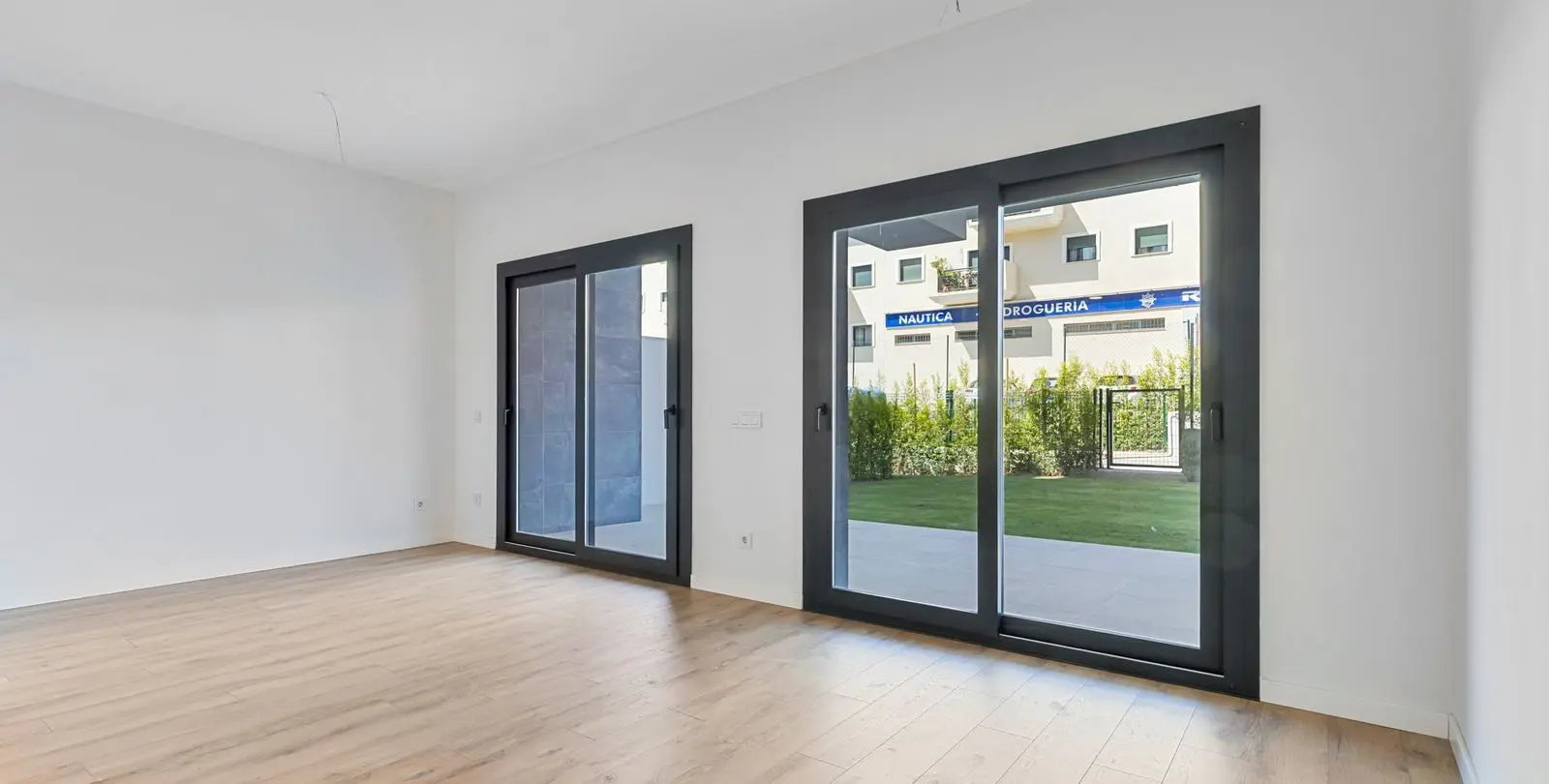 Venta de apartamento en planta baja en Estepona 6