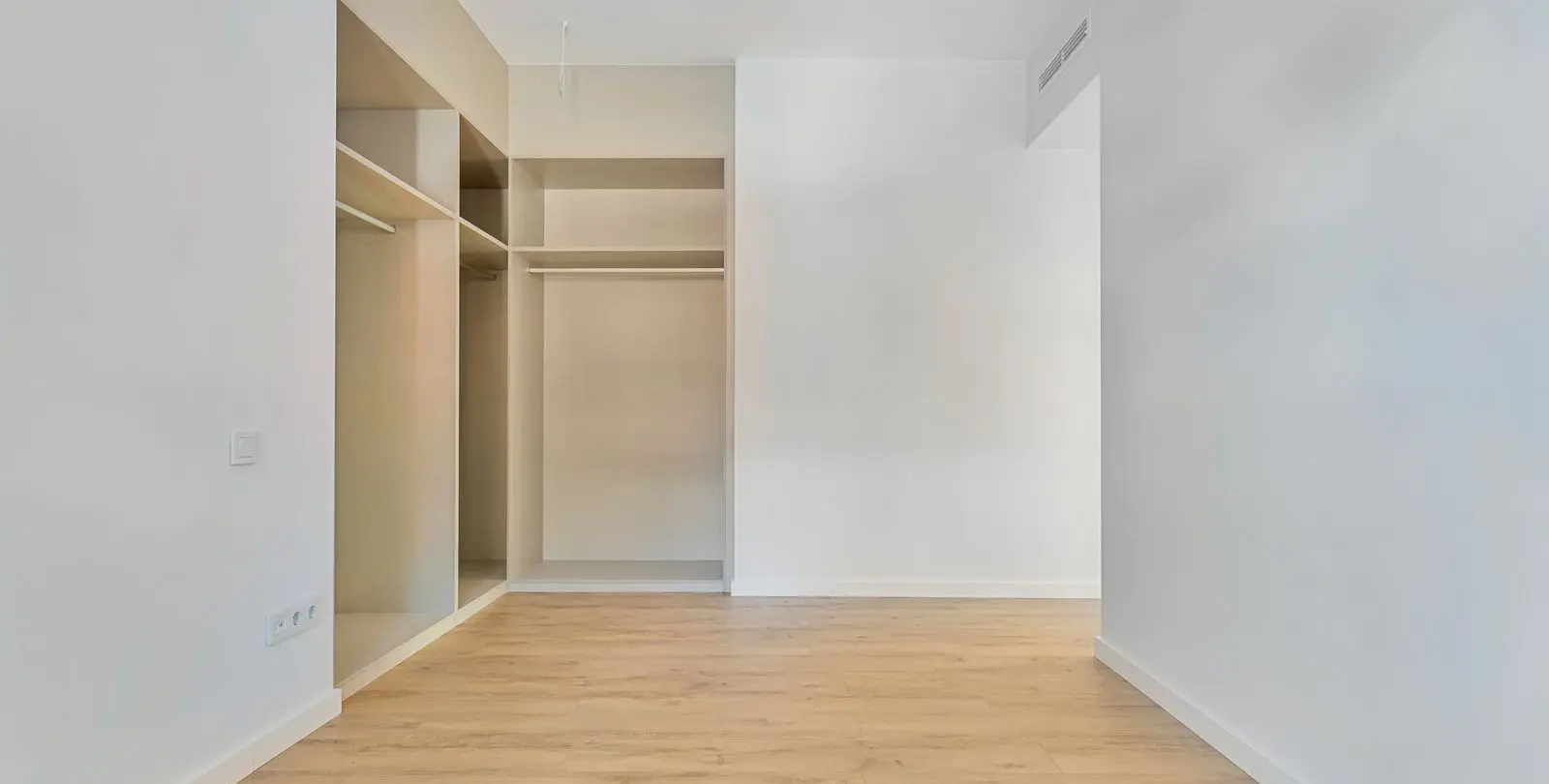 Venta de apartamento en planta baja en Estepona 7