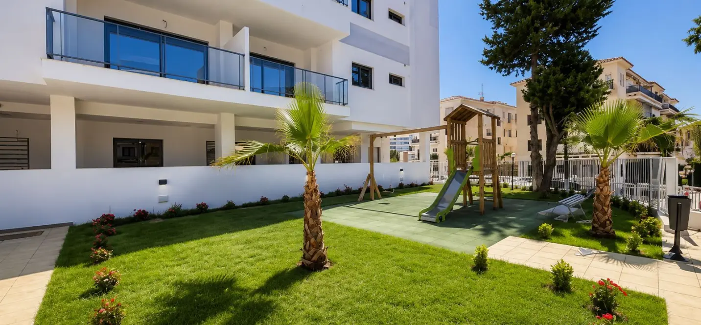 Продажа апартаментов на среднем этаже в Benalmadena Costa 3