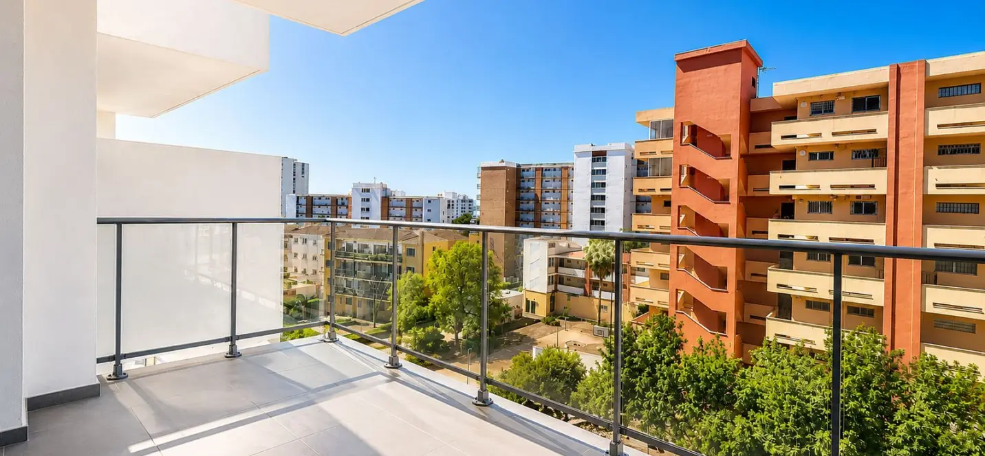 Продажа апартаментов на среднем этаже в Benalmadena Costa 4