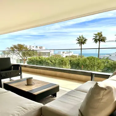 Sale of ground floor apartment in Estepona