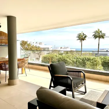 Sale of ground floor apartment in Estepona
