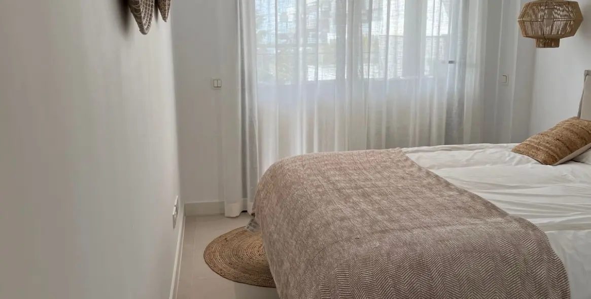 Sale of ground floor apartment in Estepona 29