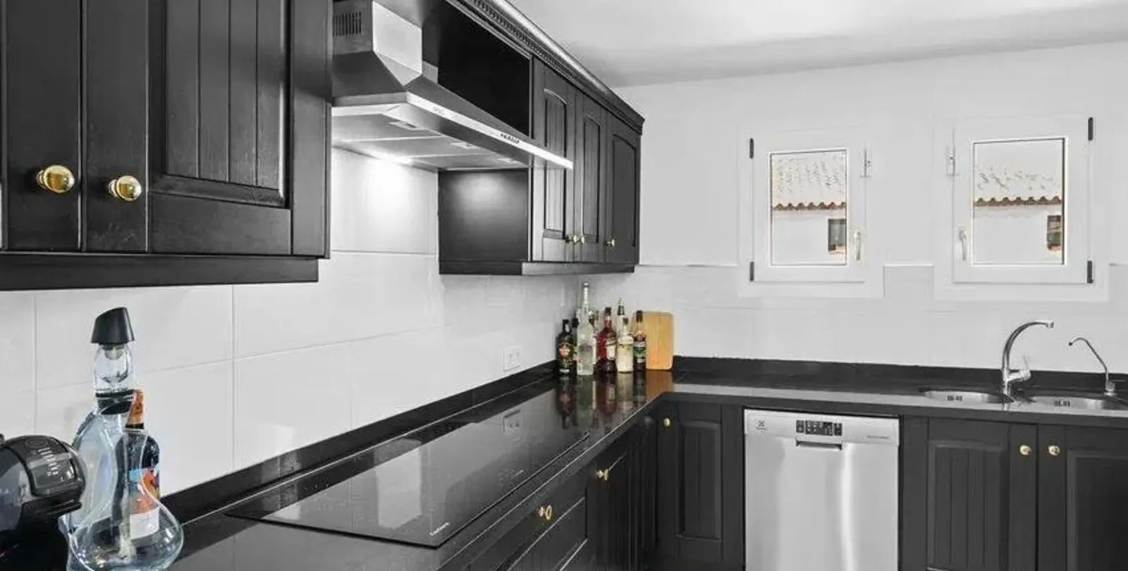 Venta de villa independiente en Selwo 20