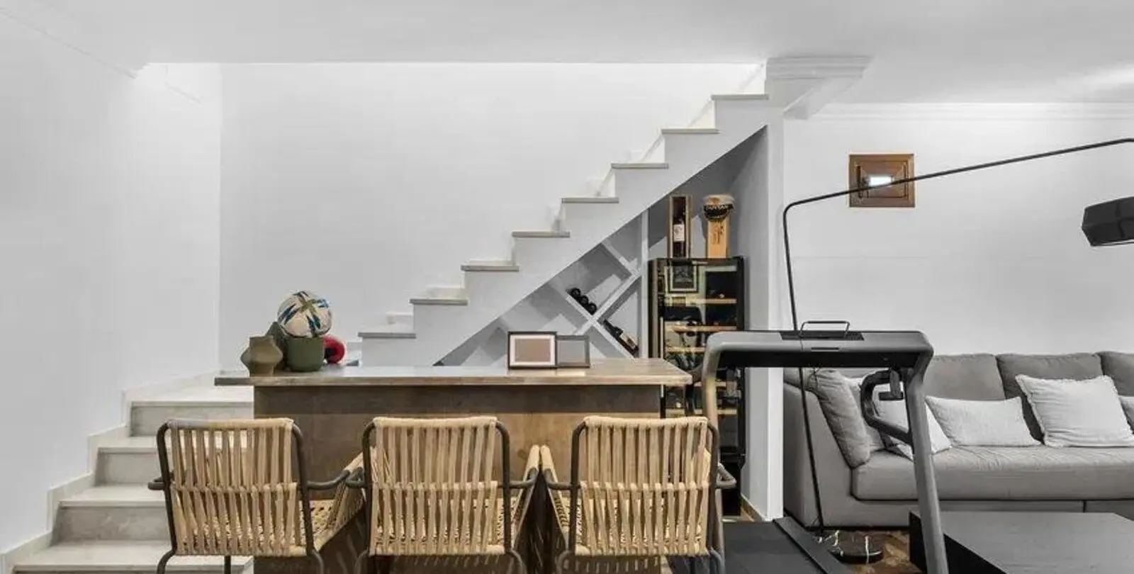 Venta de villa independiente en Selwo 24
