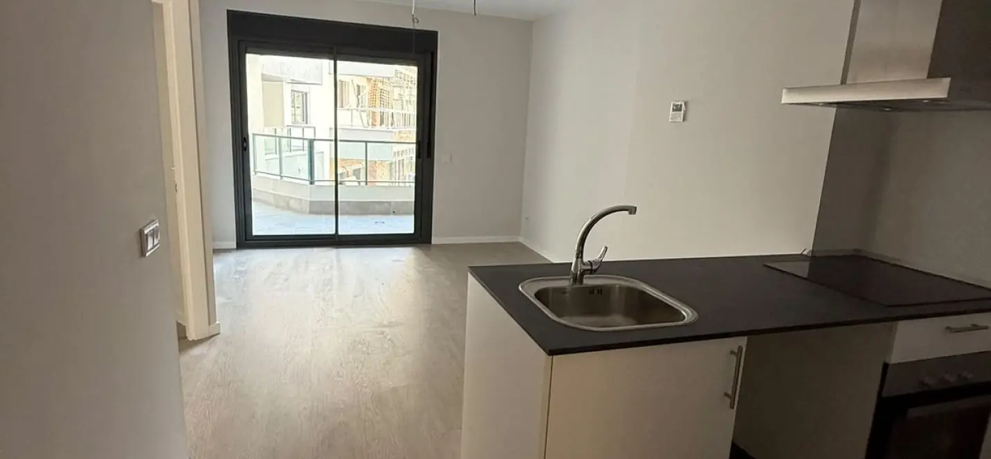 Продажа апартаментов на среднем этаже в Las Lagunas 3
