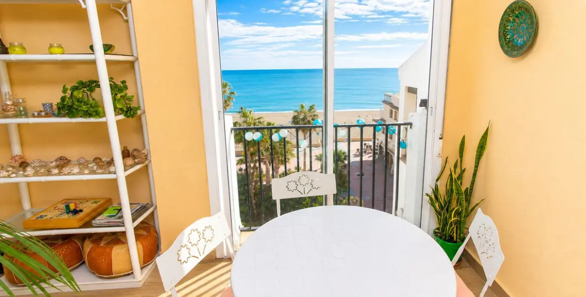 Sale of penthouse duplex in San Luis de Sabinillas 9