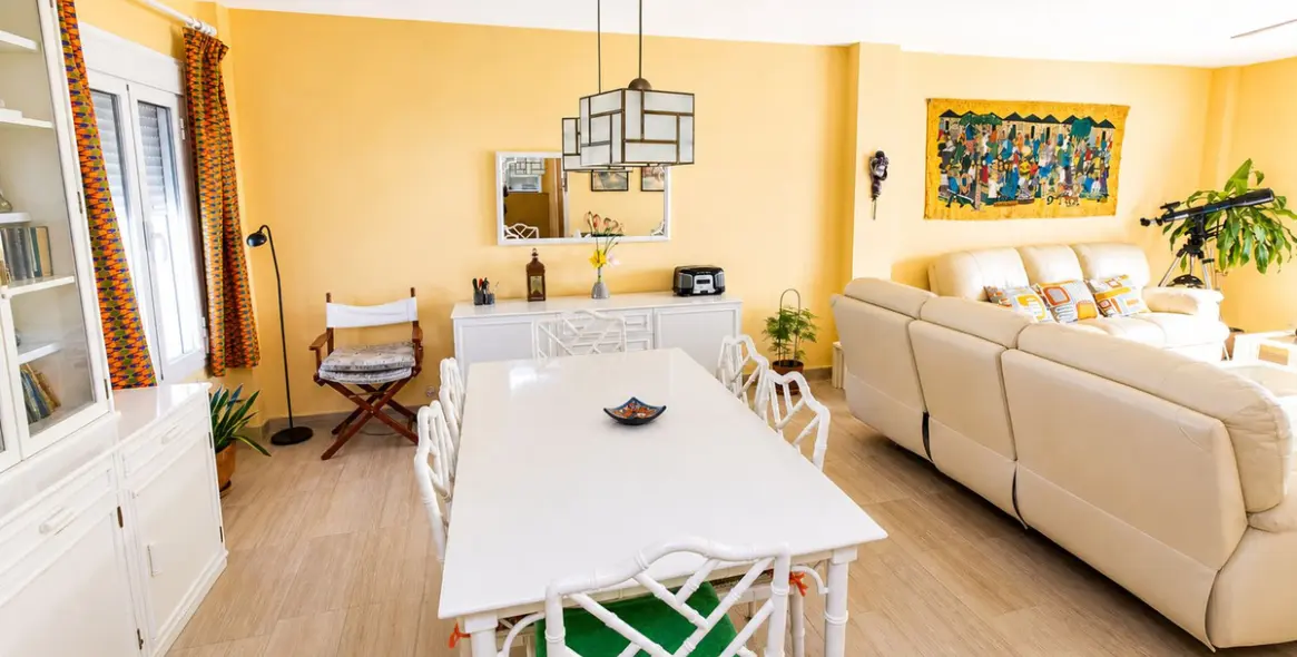 Sale of penthouse duplex in San Luis de Sabinillas 41