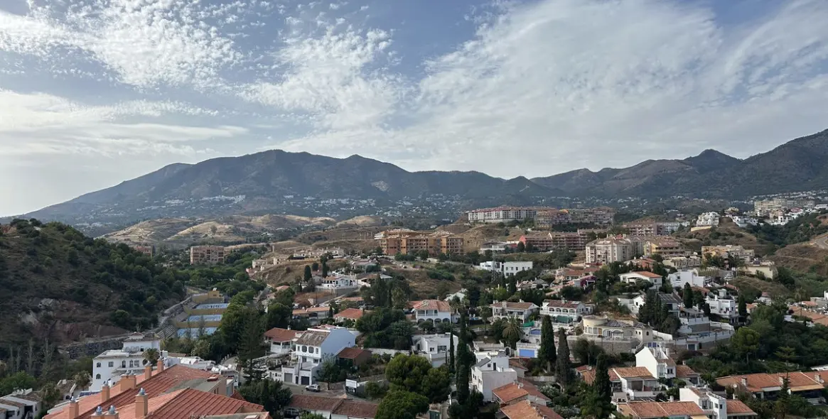 Sale of penthouse in Fuengirola 4