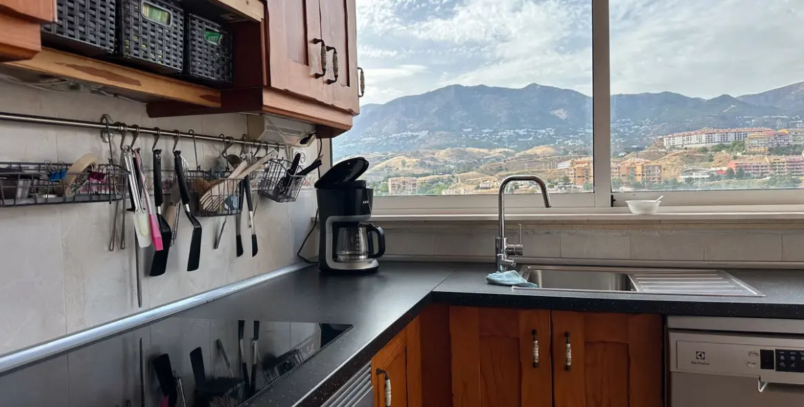 Sale of penthouse in Fuengirola 18