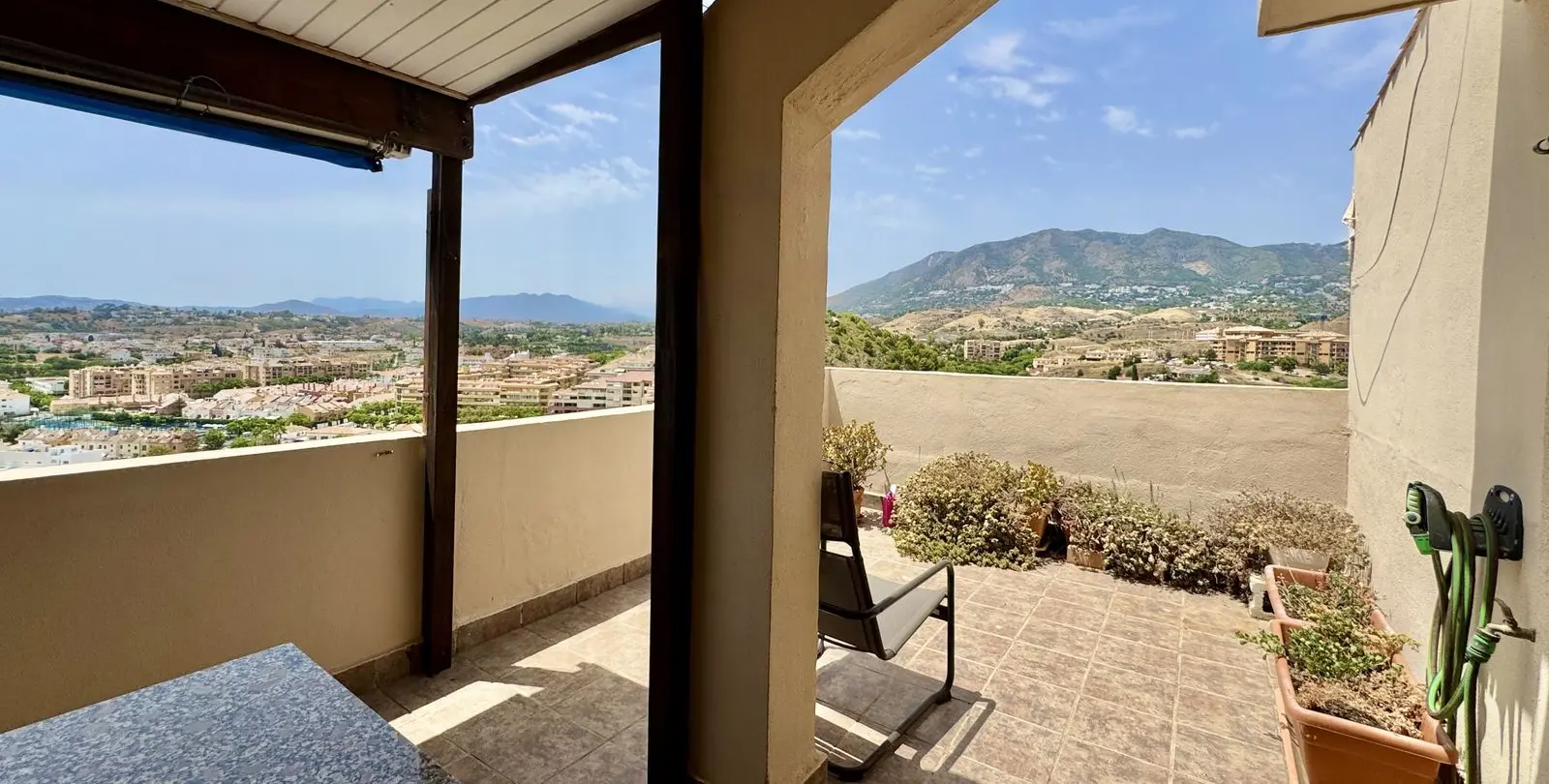 Sale of penthouse in Fuengirola 4