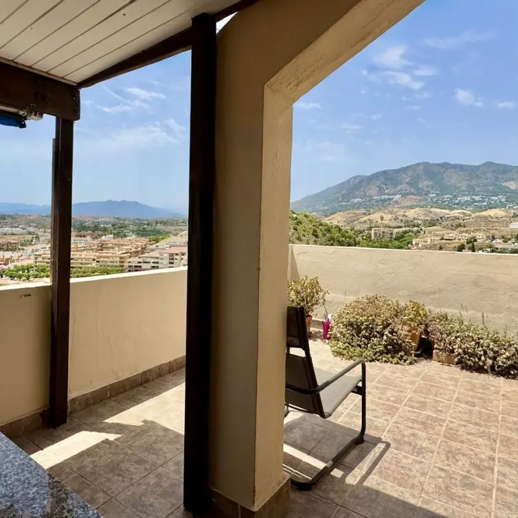 Sale of penthouse in Fuengirola