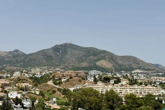 Image 8 thumb
