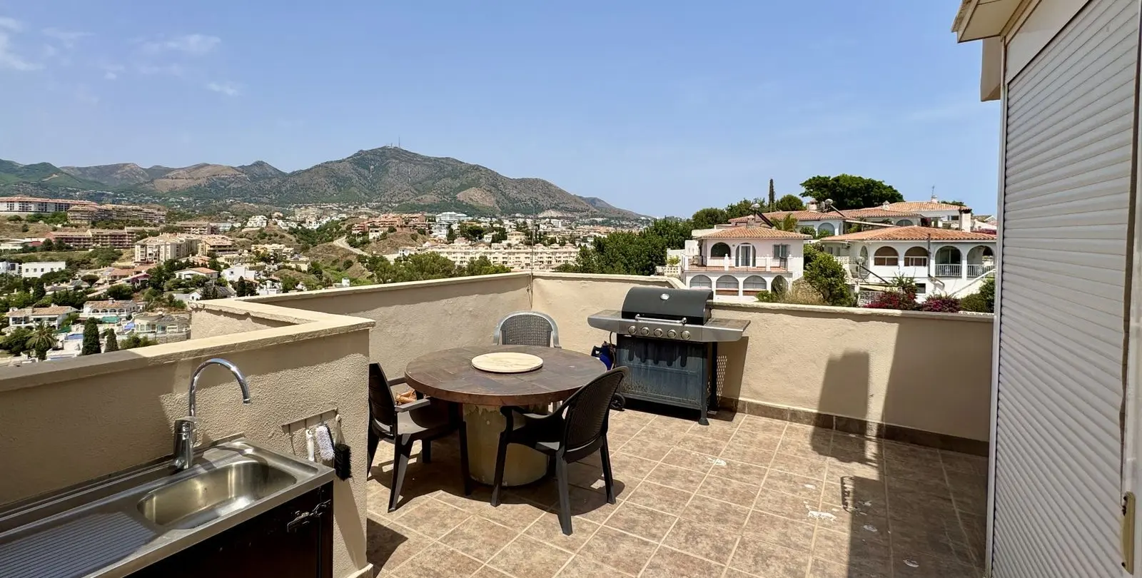 Sale of penthouse in Fuengirola 17