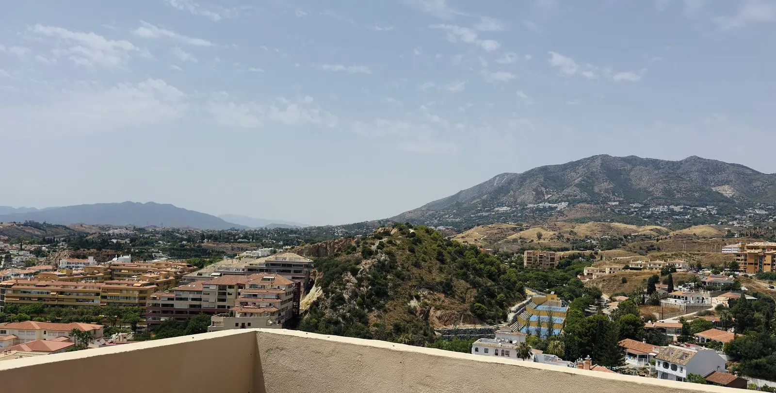 Sale of penthouse in Fuengirola 29