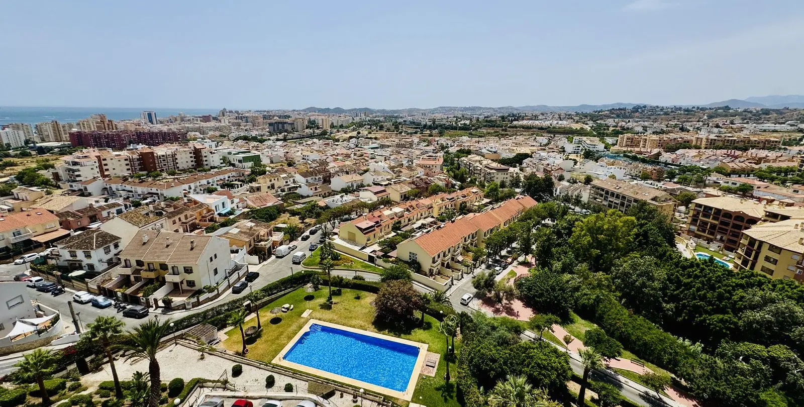 Sale of penthouse in Fuengirola 33