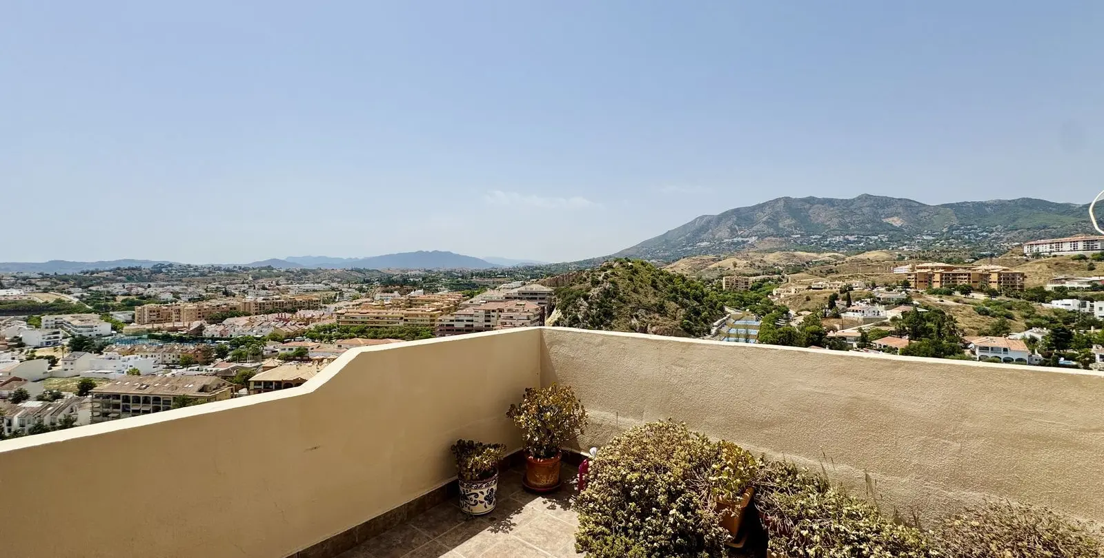 Sale of penthouse in Fuengirola 49