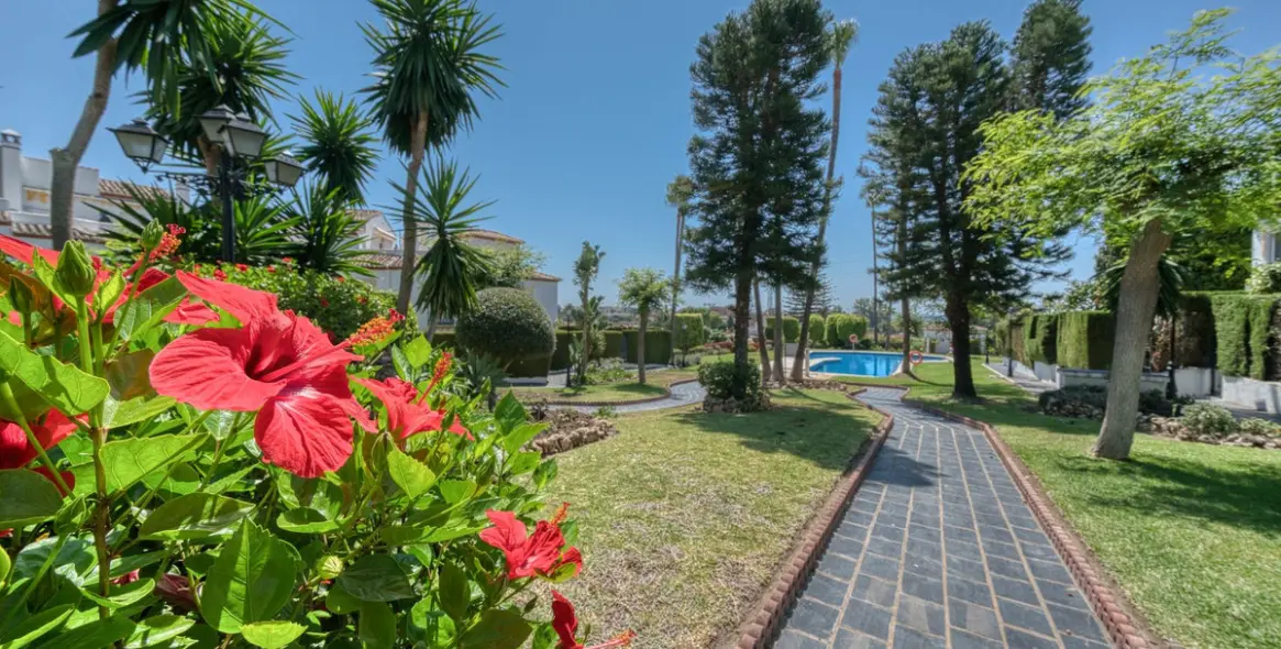 Sale of townhouse in Bel Air 14