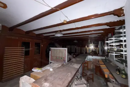 Image 4 thumb