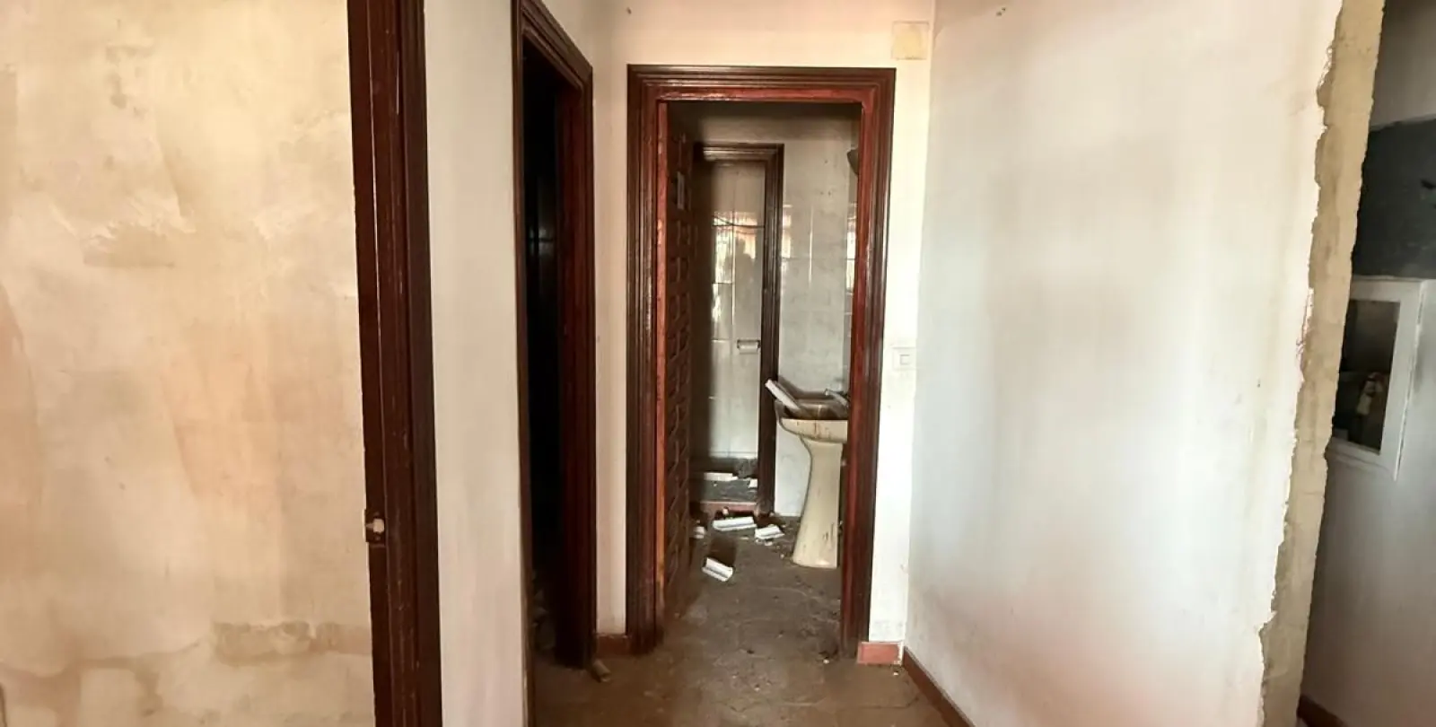 Продажа коммерческого помещения в Mijas Costa 6