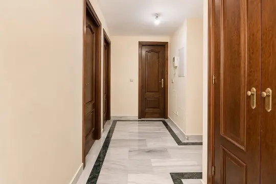 Image 7 thumb
