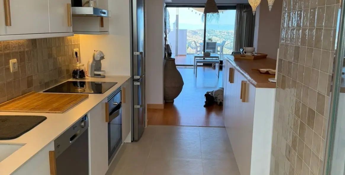 Venta de apartamento en planta media en Calanova Golf 9