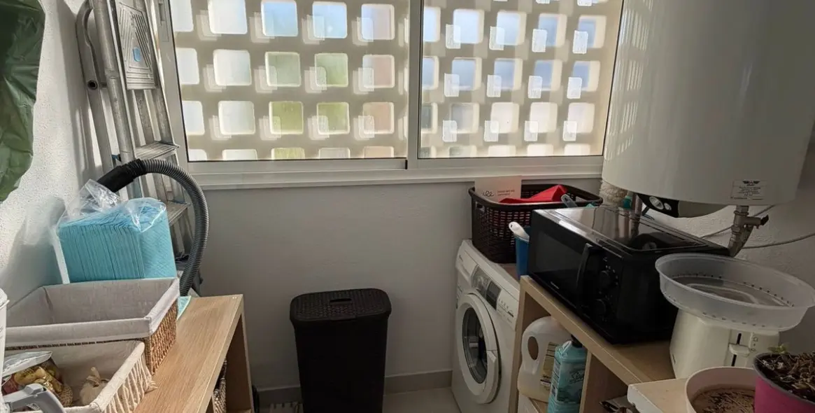 Venta de apartamento en planta media en Calanova Golf 11