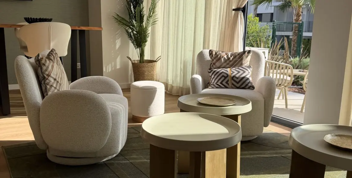 Продажа апартаментов на среднем этаже в Estepona 16