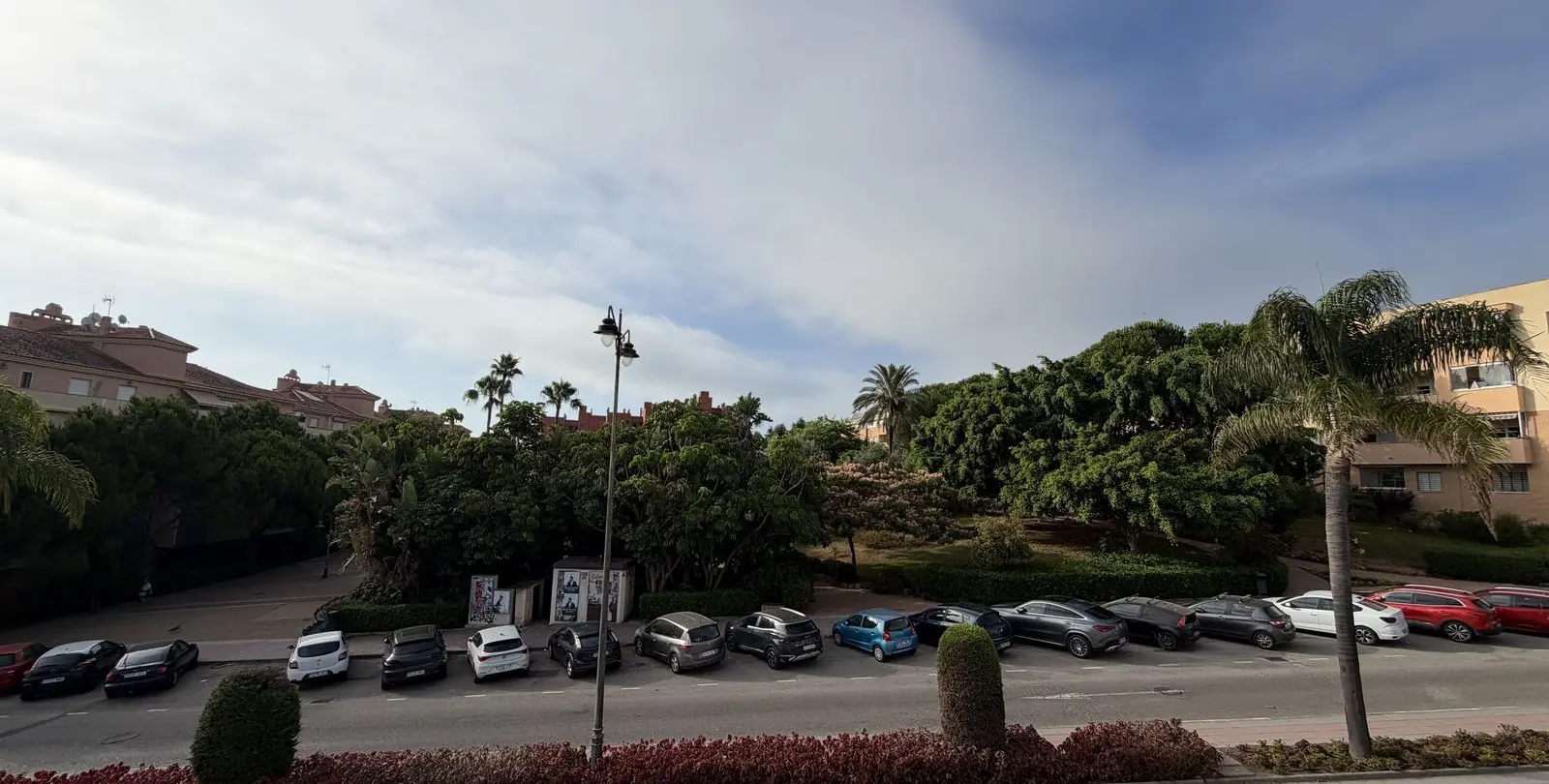 Продажа апартаментов на среднем этаже в Estepona 22