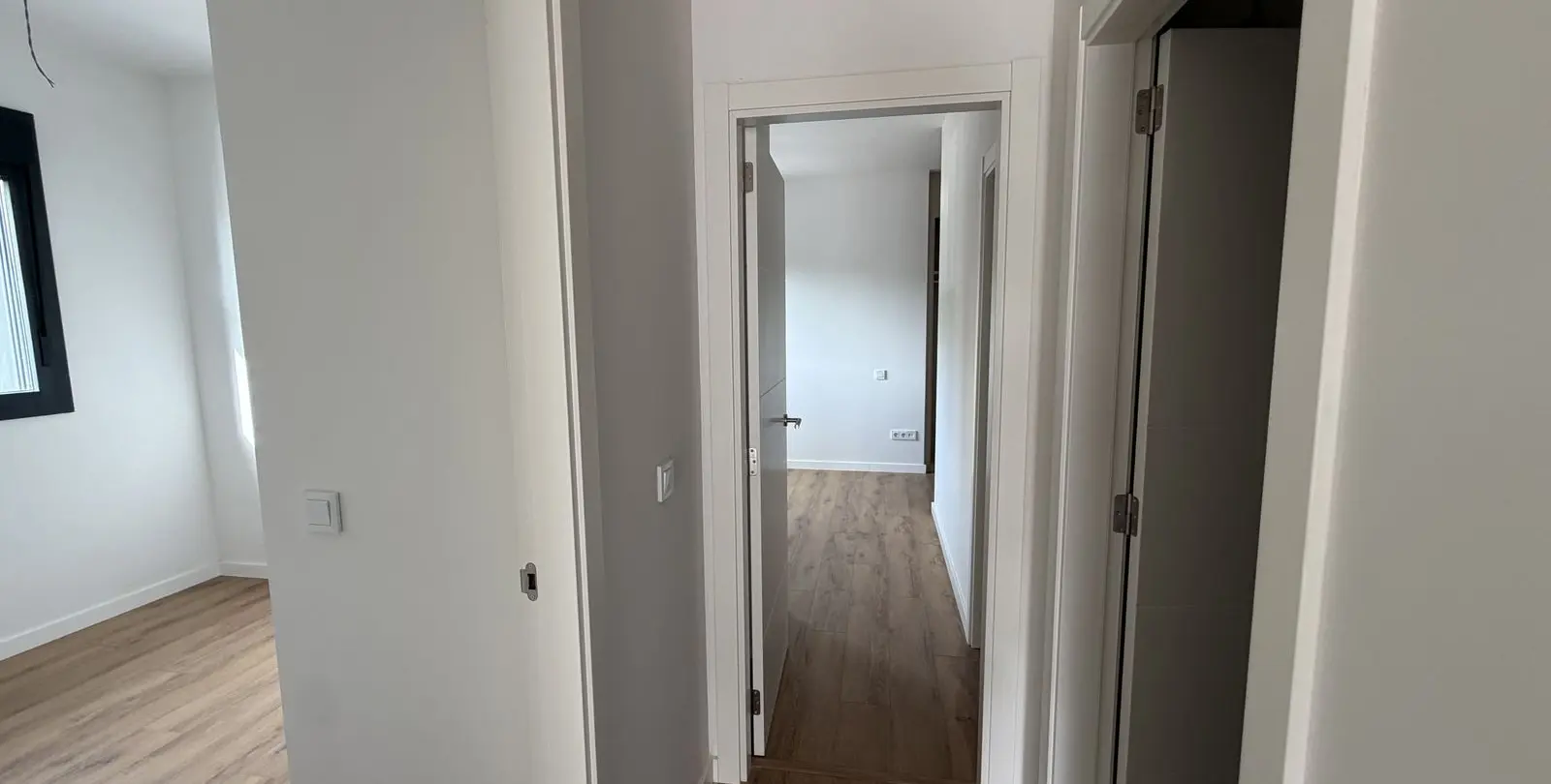 Продажа апартаментов на среднем этаже в Estepona 31