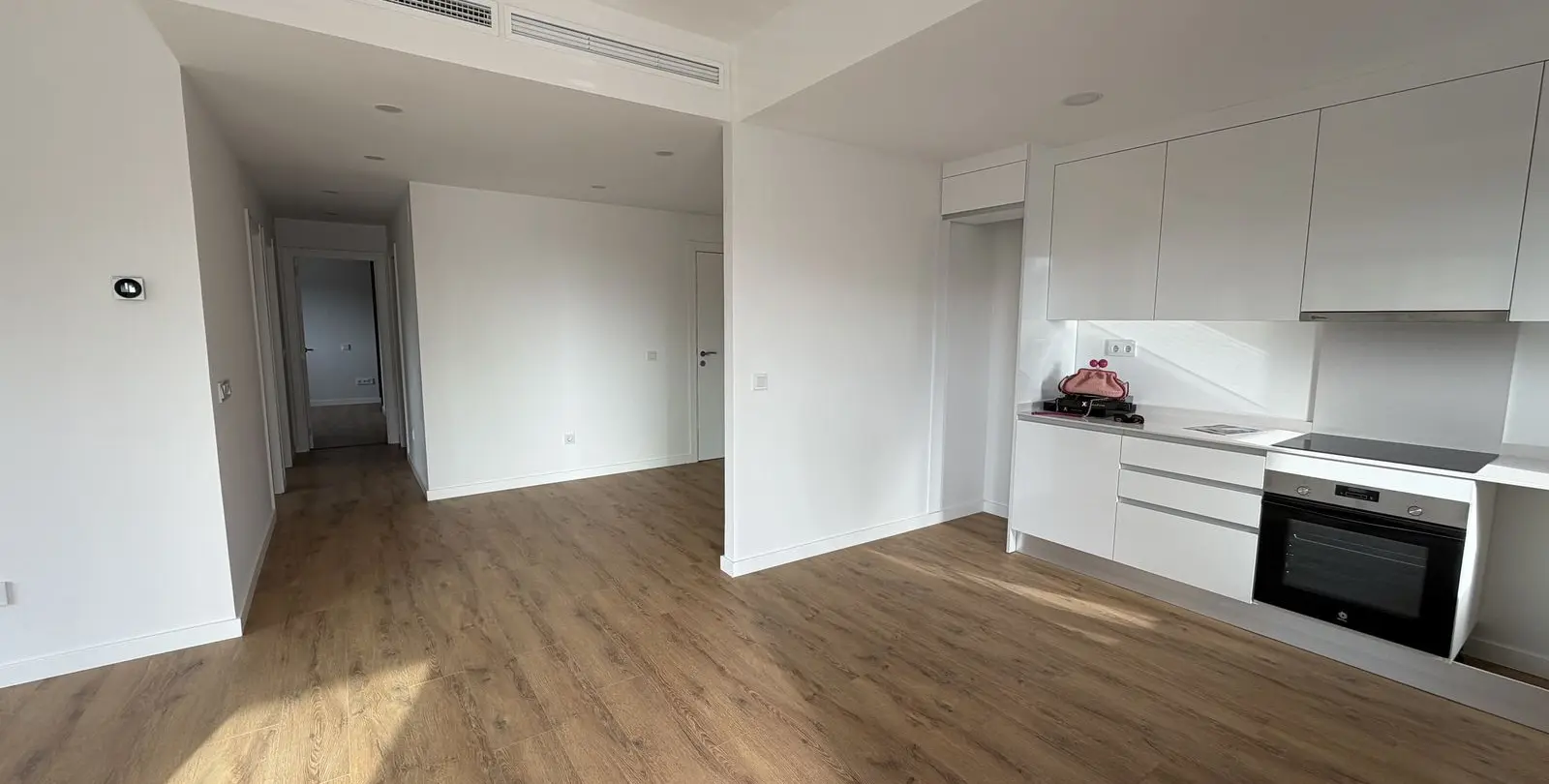 Продажа апартаментов на среднем этаже в Estepona 35