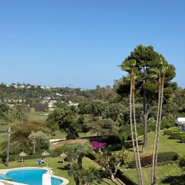 Venta de ático dúplex en Nueva Andalucía