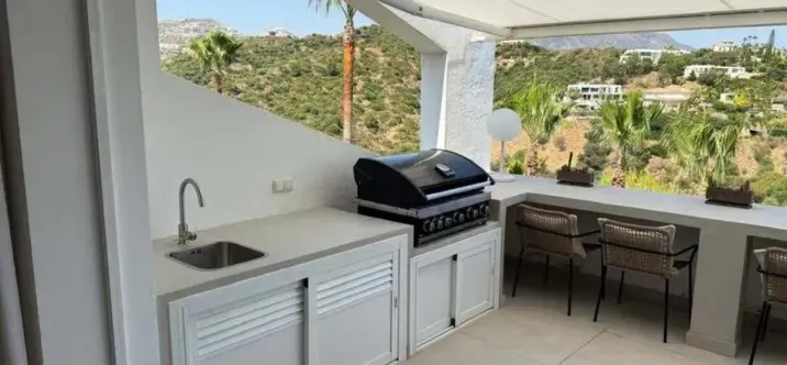 Sale of penthouse duplex in La Quinta 1