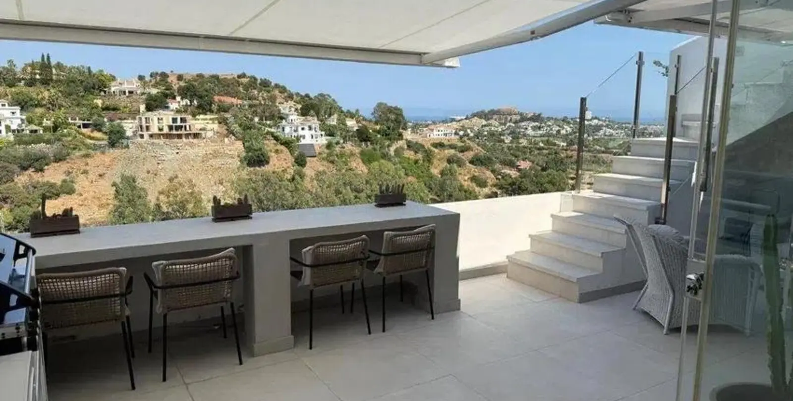 Sale of penthouse duplex in La Quinta 4