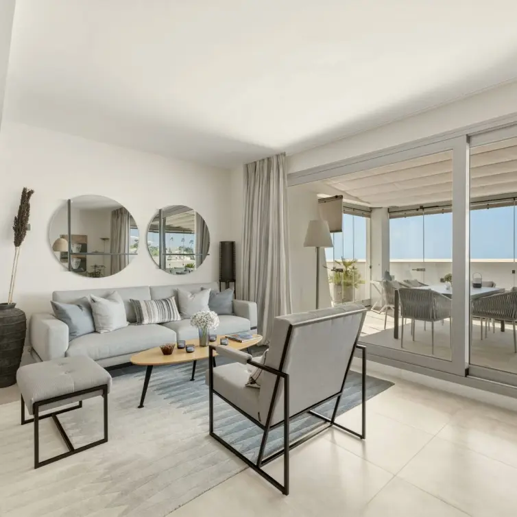 Sale of penthouse in Selwo