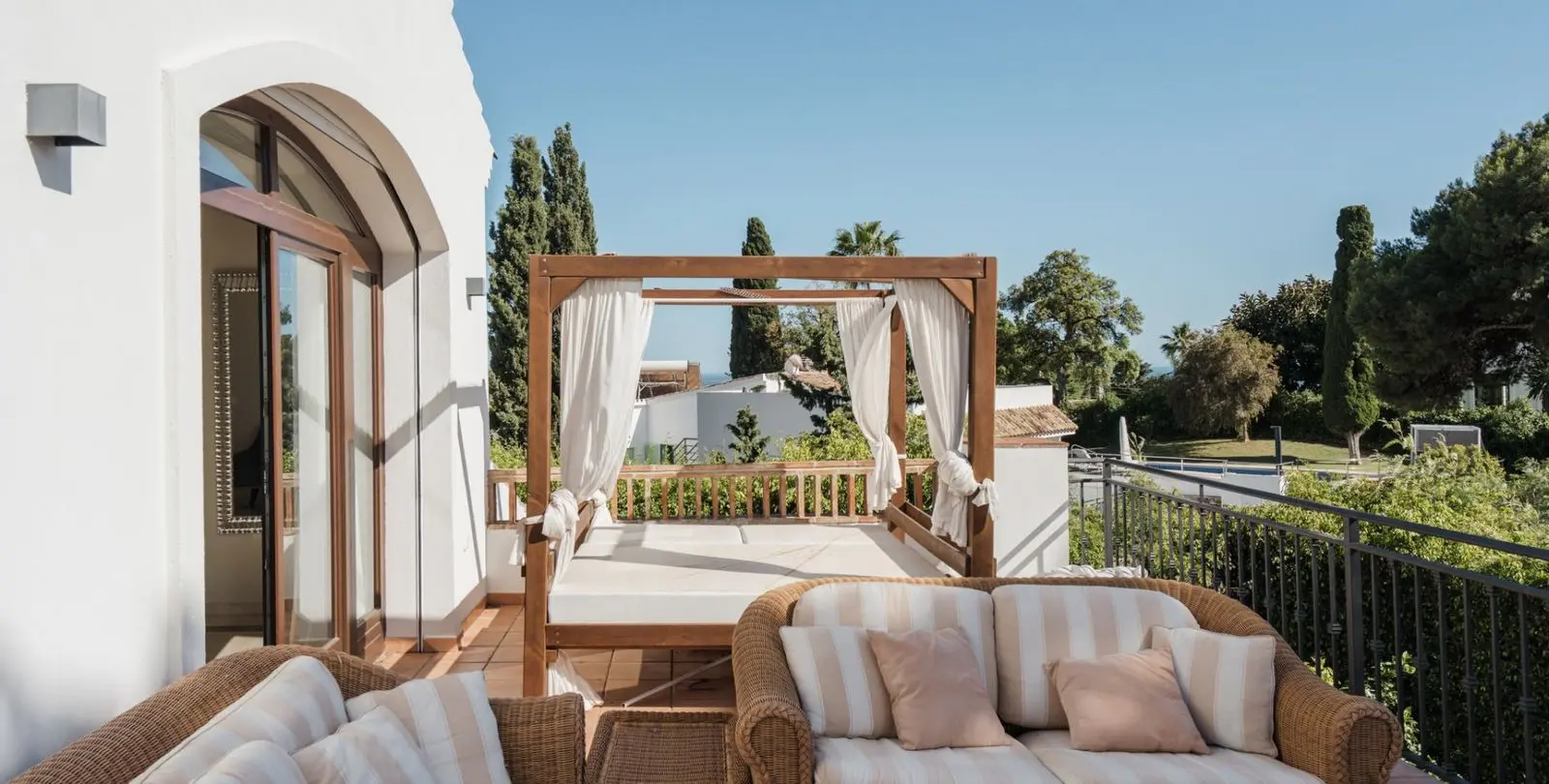 Venta de villa independiente en El Rosario 33