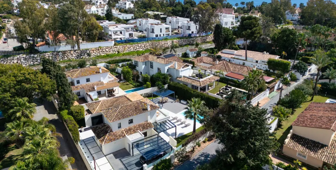 Продажа  отдельно стоящей виллы в Cortijo Blanco 32