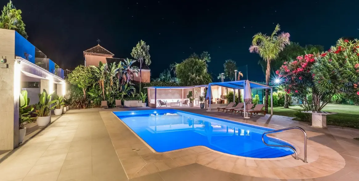 Продажа  отдельно стоящей виллы в Marbella 48