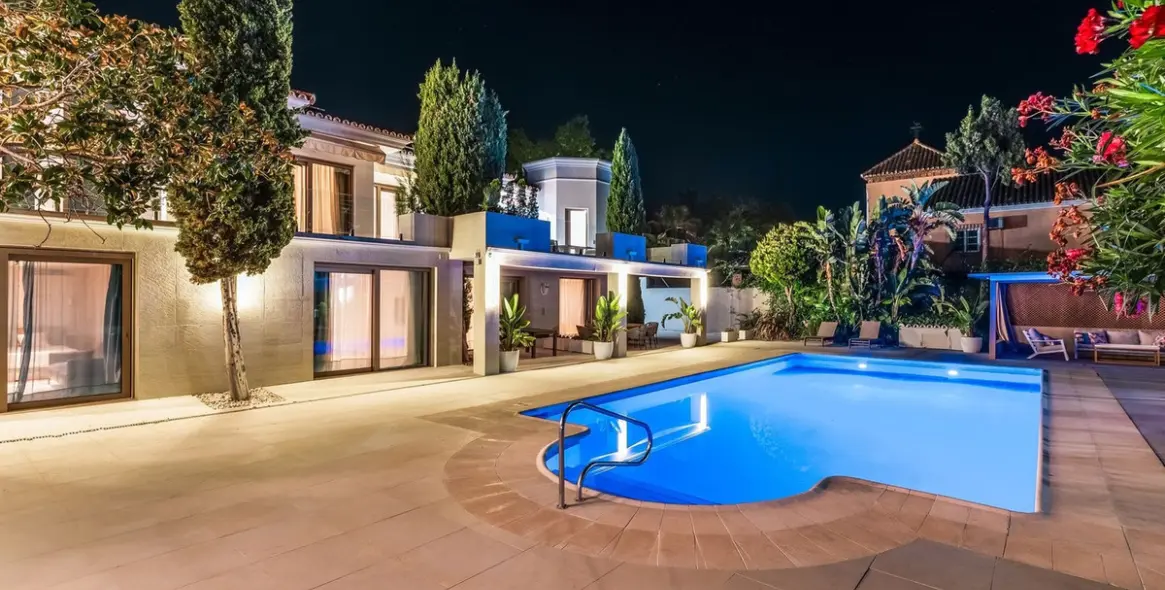 Продажа  отдельно стоящей виллы в Marbella 49