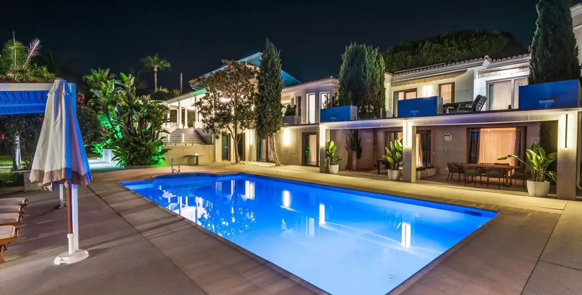 Продажа  отдельно стоящей виллы в Marbella 53